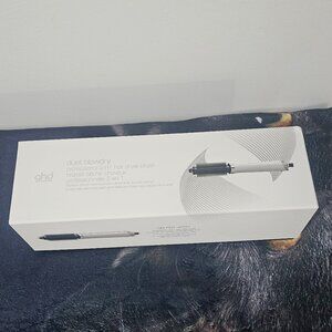 GHD DUET BLOWDRY PROFESSIONAL 2 IN 1 HAIR DRYER BRUSH IN WHITE